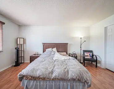 
            #48-2275 Credit Valley Rd Central Erin Mills 3睡房3卫生间2车位, 出售价格719000.00加元                    