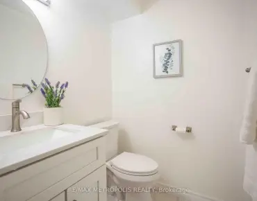 
            #189-2170 Bromsgrove Rd Clarkson 3睡房2卫生间1车位, 出售价格678000.00加元                    