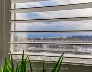 #804-3845 Lake Shore Blvd W Long Branch 2睡房1卫生间1车位, 出售价格565000.00加元