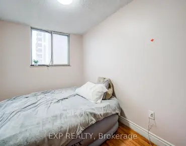 
#402-50 Lotherton Pathway Yorkdale-Glen Park 4 beds 1 baths 1 garage 399000.00        