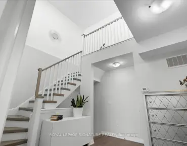 
            #8-181 William Duncan Rd Downsview-Roding-CFB 2睡房2卫生间1车位, 出售价格665000.00加元                    