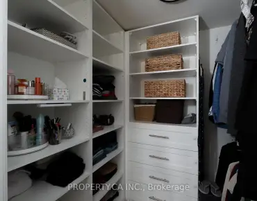 #133-25 Turntable Cres Dovercourt-Wallace Emerson-Junction 2 beds 2 baths 1 garage 749000.00