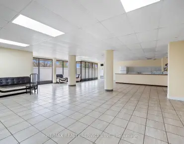 #506-21 Markbrook Ln Mount Olive-Silverstone-Jamestown 1睡房1卫生间1车位, 出售价格414888.00加元