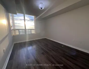 
#1808-55 Strathaven Dr Hurontario 1 beds 1 baths 1 garage 389900.00        