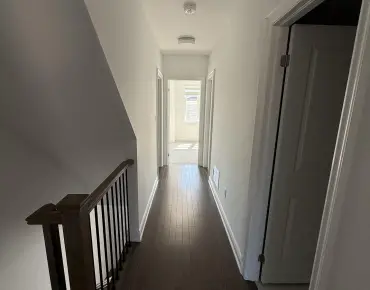 
#193-70 Lunar Cres Streetsville 3 beds 3 baths 2 garage 1195000.00        