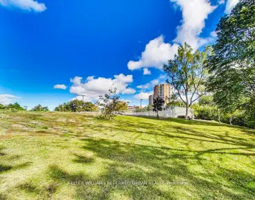 
#1215-11 Wincott Dr Kingsview Village-The Westway 2 beds 1 baths 1 garage 449000.00        