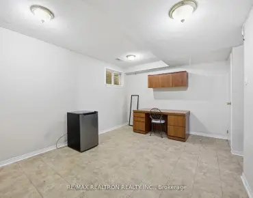 
#24-1673 Albion Rd West Humber-Clairville 4 beds 2 baths 2 garage 649000.00        