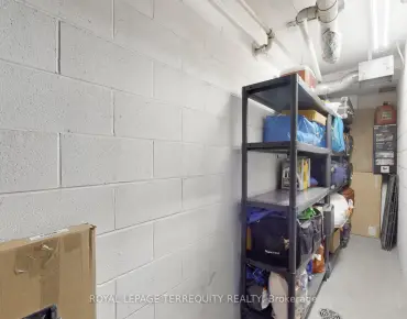 
#1304-9 Valhalla Inn Rd Islington-City Centre West 2 beds 2 baths 1 garage 655000.00        