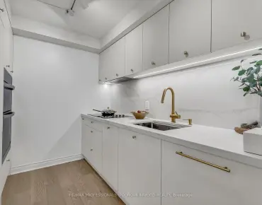 
#302-1 Ripley Ave High Park-Swansea 2 beds 1 baths 1 garage 548000.00        
