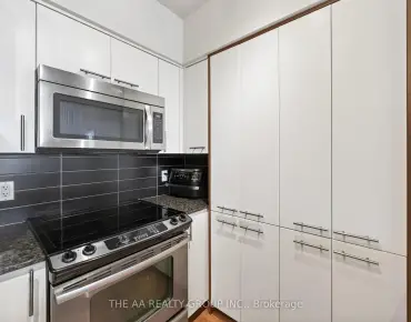 #2111-5 Valhalla Inn Rd Islington-City Centre West 1 beds 1 baths 1 garage 399000.00