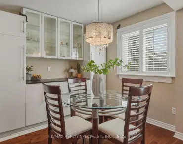 #41-6779 Glen Erin Dr Meadowvale 3 beds 3 baths 2 garage 699800.00