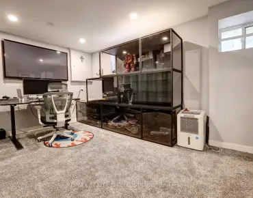 
#25-2445 Homelands Dr Sheridan 3 beds 3 baths 2 garage 699900.00        