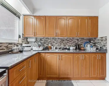 
#4-415 Silverstone Dr West Humber-Clairville 2 beds 2 baths 1 garage 499999.00        