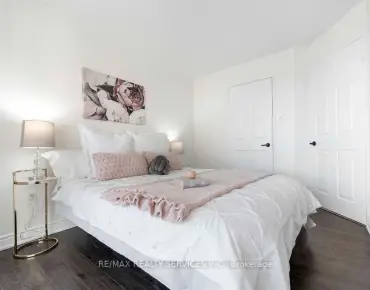 #307-4470 Tucana Crt Hurontario 2 beds 2 baths 1 garage 459000.00