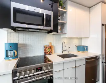 #802-33 Shore Breeze Dr Mimico 1睡房1卫生间1车位, 出售价格509000.00加元