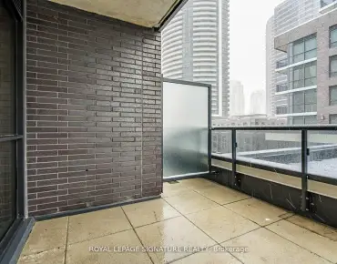 #407-10 Gibbs Rd Islington-City Centre West 2睡房2卫生间1车位, 出售价格485000.00加元