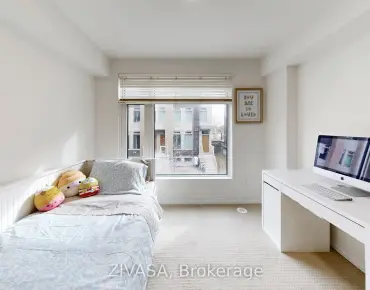 
            #92-15 Applewood Ln Etobicoke West Mall 3睡房3卫生间1车位, 出售价格789000.00加元                    