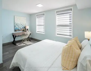 30 Michael Power Pl Islington-City Centre West 3 beds 3 baths 1 garage 899000.00