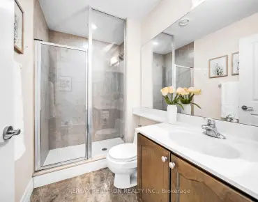 #1203-58 Marine Parade Dr Mimico 2睡房2卫生间1车位, 出售价格1599000.00加元