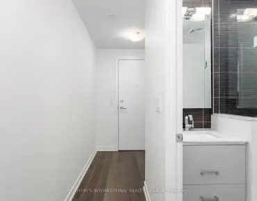 #716-1830 Bloor St W High Park North 1 beds 1 baths garage 540000.00