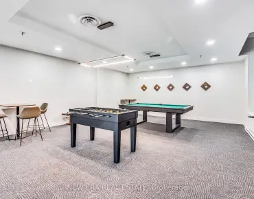 
#437-22 Southport St High Park-Swansea 2 beds 2 baths 2 garage 799900.00        