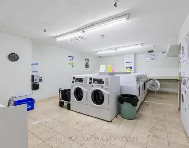 
#408-2323 Confederation Pkwy Cooksville 3 beds 2 baths 1 garage 385000.00        