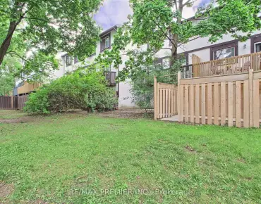 
            #56-2651 Aquitaine Ave Meadowvale 3睡房2卫生间2车位, 出售价格648800.00加元                    