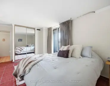 
            #411-3845 Lake Shore Blvd W Long Branch 3睡房2卫生间1车位, 出售价格540000.00加元                    
