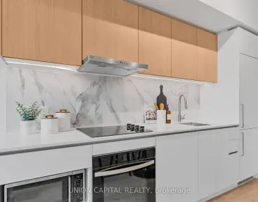 
            #302-1100 Sheppard Ave W York University Heights 2睡房2卫生间车位, 出售价格540000.00加元                    