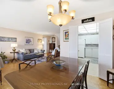 #1208-11 Wincott Dr Kingsview Village-The Westway 3睡房2卫生间1车位, 出售价格499000.00加元