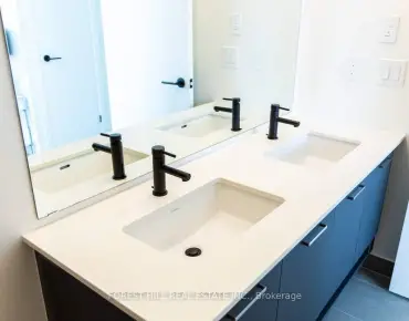 #717-2300 St. Clair Ave Junction Area 3睡房3卫生间1车位, 出售价格1199900.00加元
