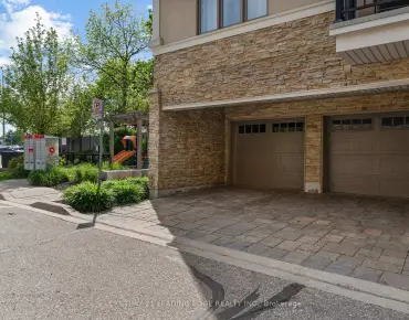 #18-3077 Cawthra Rd Applewood 2 beds 2 baths 2 garage 559900.00