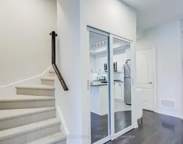 
            #240-11 Applewood Ln Etobicoke West Mall 3睡房3卫生间2车位, 出售价格799000.00加元                    