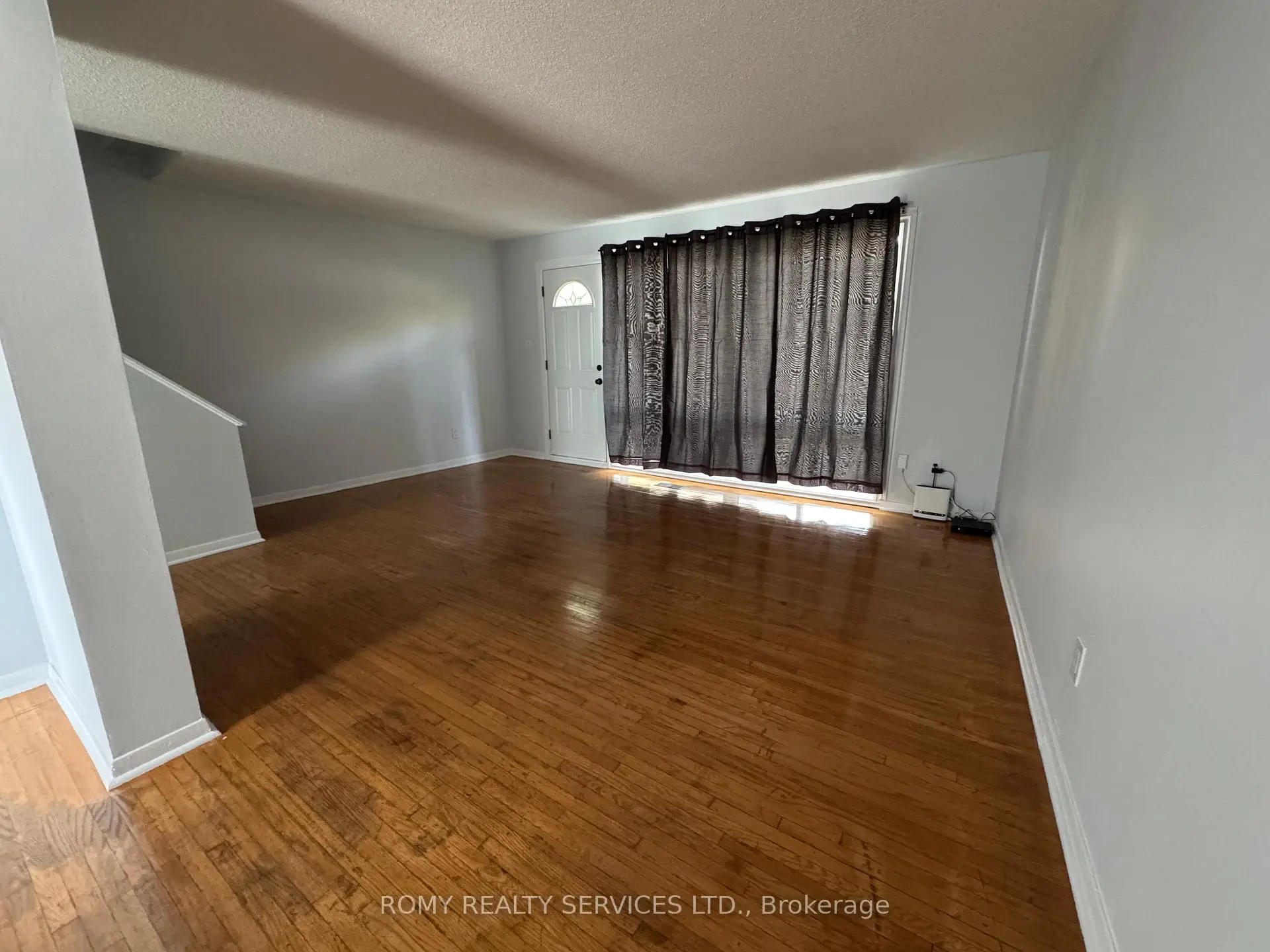Toronto 共管镇屋