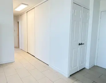 
            #1114-50 Lotherton Pathway Yorkdale-Glen Park 3睡房1卫生间1车位, 出售价格369000.00加元                    