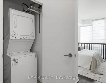 #221-3391 Bloor St W Islington-City Centre West 1 beds 2 baths 1 garage 575000.00