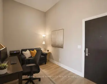 
            #202-35 Fontenay Crt Edenbridge-Humber Valley 1睡房2卫生间1车位, 出售价格579000.00加元                    