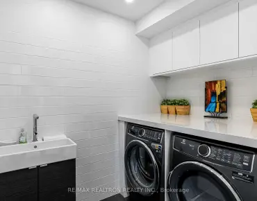 
            #311-300 Manitoba St Mimico 2睡房2卫生间2车位, 出售价格1250000.00加元                    