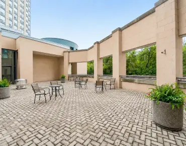 #907-3 Hickory Tree Rd Weston 1 beds 1 baths 1 garage 450000.00