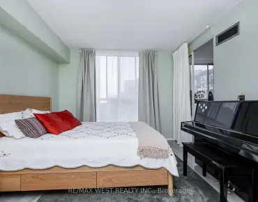 
            #749-24 Southport St High Park-Swansea 1睡房1卫生间1车位, 出售价格489000.00加元                    