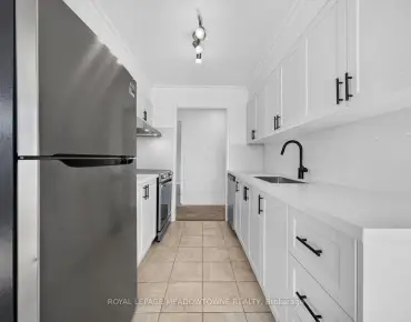#1501-1580 Mississauga Valley Blvd Mississauga Valleys 2 beds 2 baths 1 garage 499000.00