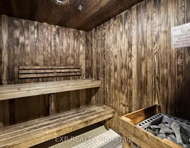 
            #219-58 Marine Parade Dr Mimico 1睡房1卫生间1车位, 出售价格489900.00加元                    