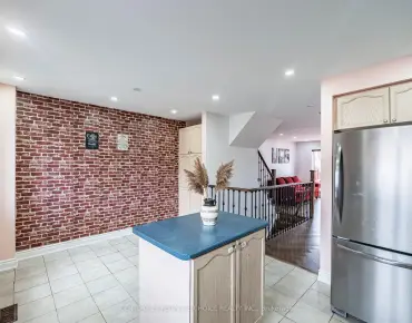 #74-7190 Atwood Ln Meadowvale Village 3睡房3卫生间2车位, 出售价格749900.00加元