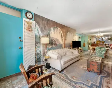 #114-340 Dixon Rd Kingsview Village-The Westway 3睡房2卫生间1车位, 出售价格299000.00加元