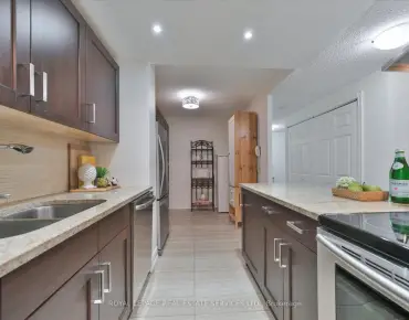 #309-812 Burnhamthorpe Rd Markland Wood 2 beds 2 baths 1 garage 549900.00