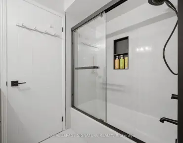 #19A-5940 Glen Erin Dr Central Erin Mills 4 beds 4 baths 2 garage 839000.00