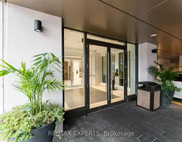 #3802-1928 Lake Shore Blvd W South Parkdale 3 beds 2 baths 1 garage 945000.00