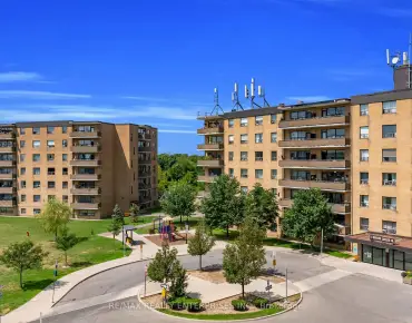 #522-80 Esther Lorrie Dr West Humber-Clairville 1 beds 1 baths 1 garage 385000.00