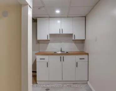 
            #8-2288 The Collegeway N/A Erin Mills 3睡房3卫生间2车位, 出售价格699900.00加元                    