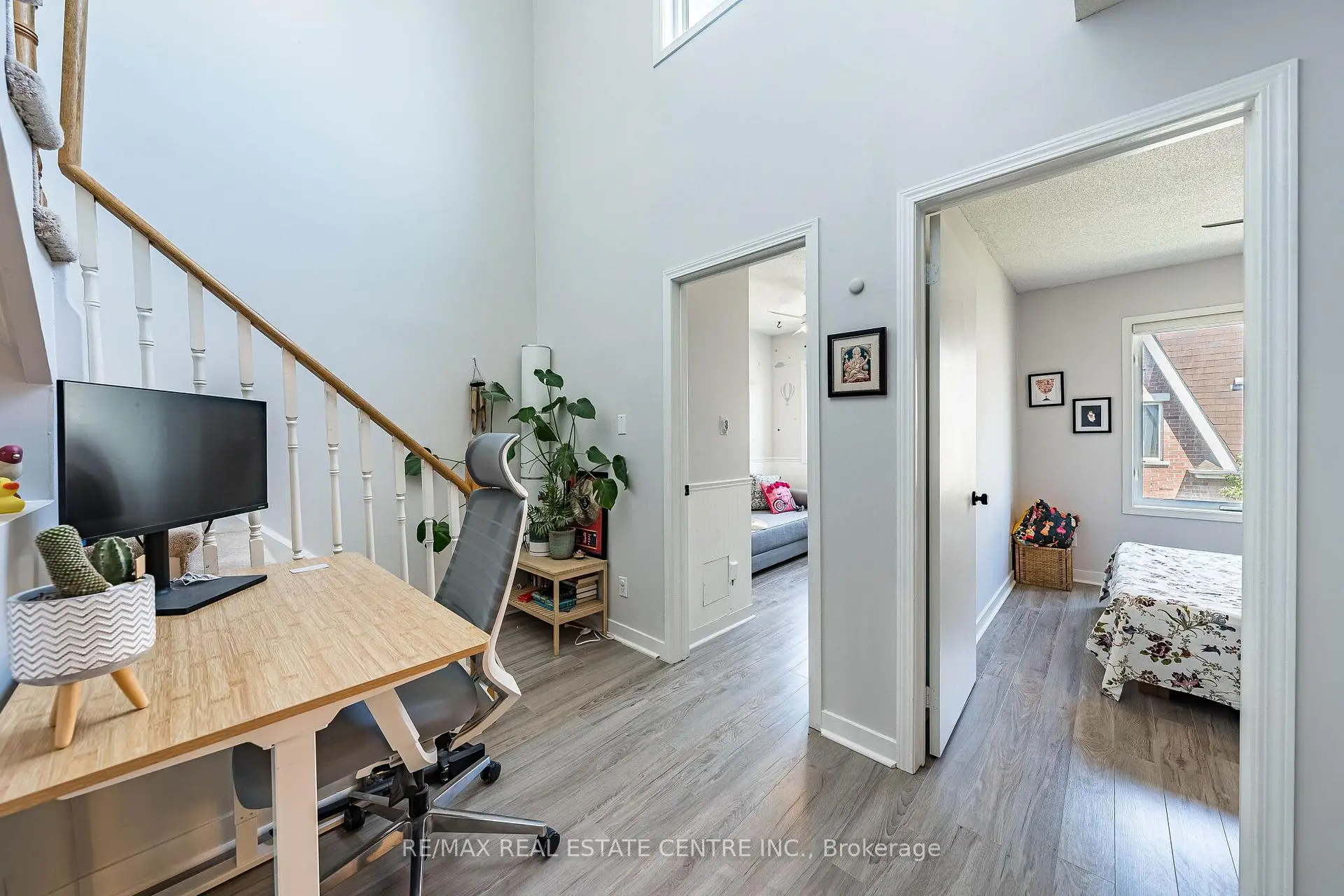 Toronto 共管镇屋